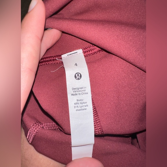 Lululemon Leggings Mulled Wine 28” - Picture 4 of 5